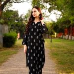 2 Pcs Women's Stitched Linen Block Print Suit